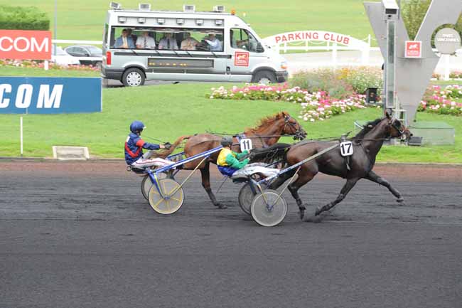 Arrivée quinté pmu PRIX D'EAUZE à PARIS-VINCENNES