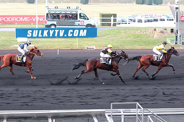 Arrivée quinté pmu PRIX DE BOURGES à PARIS-VINCENNES