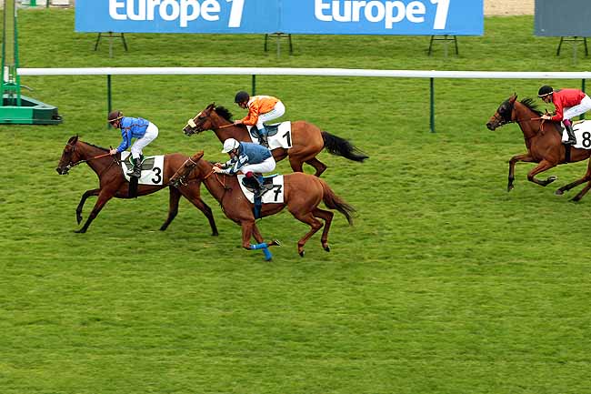 Arrivée quinté pmu PRIX DE L'HOTEL DE LASSAY à LONGCHAMP