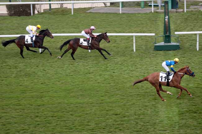 Arrivée quinté pmu PRIX GIRL FRIEND à SAINT-CLOUD