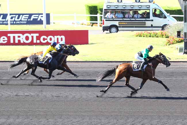 Arrivée quinté pmu PRIX KOZYR à PARIS-VINCENNES