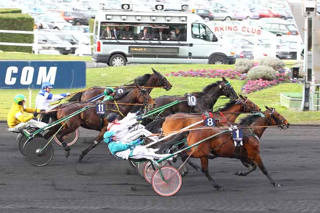 Arrivée quinté pmu GRAND PRIX DE FRANCE à PARIS-VINCENNES