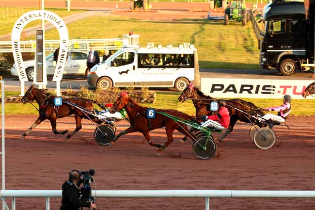 Arrivée quinté pmu PRIX DU BOXING CLUB D'AMIENS à AMIENS