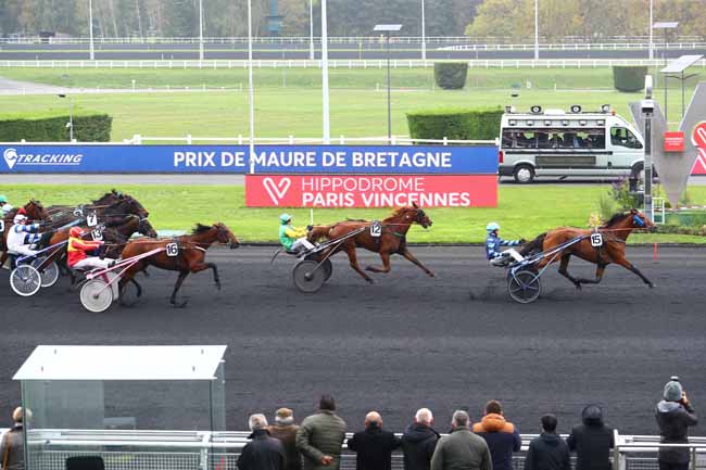 Photo d'arrivée de la course pmu PRIX DE MAURE-DE-BRETAGNE à PARIS-VINCENNES le Mercredi 30 octobre 2019