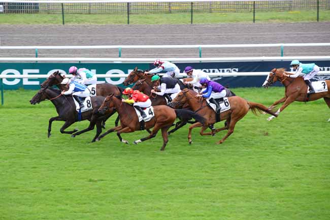 Photo d'arrivée de la course pmu DARLEY PRIX CHLOE à CHANTILLY le Dimanche 14 juillet 2024