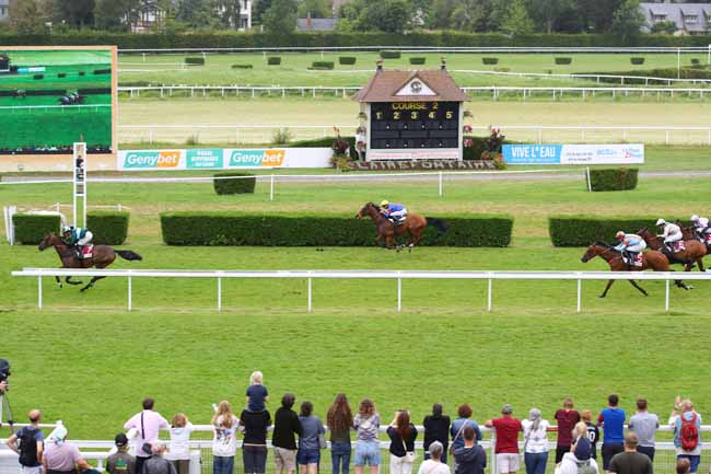 Arrivée quinté pmu PRIX HENRI DE SAINT-DELIS (PRIX DES HORTENSIAS) à CLAIREFONTAINE