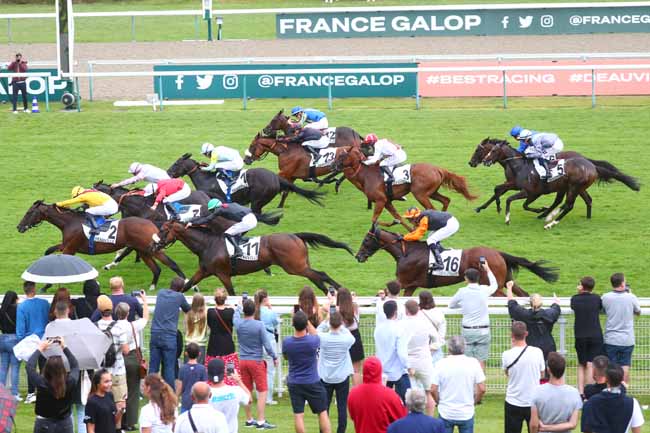 Arrivée quinté pmu PRIX DU CHAMP DURAND à DEAUVILLE