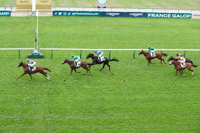 Arrivée quinté pmu PRIX DE LONGCHAMP à LONGCHAMP