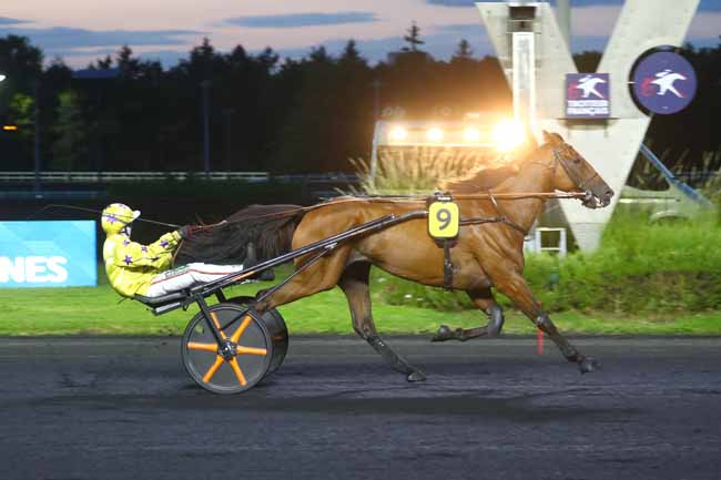 Arrivée quinté pmu PRIX ALGORAH à PARIS-VINCENNES