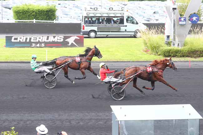 Arrivée quinté pmu CRITERIUM DES 5 ANS à PARIS-VINCENNES