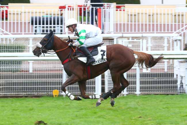 Photo d'arrivée de la course pmu PRIX MID DANCER à AUTEUIL le Mercredi 2 octobre 2024