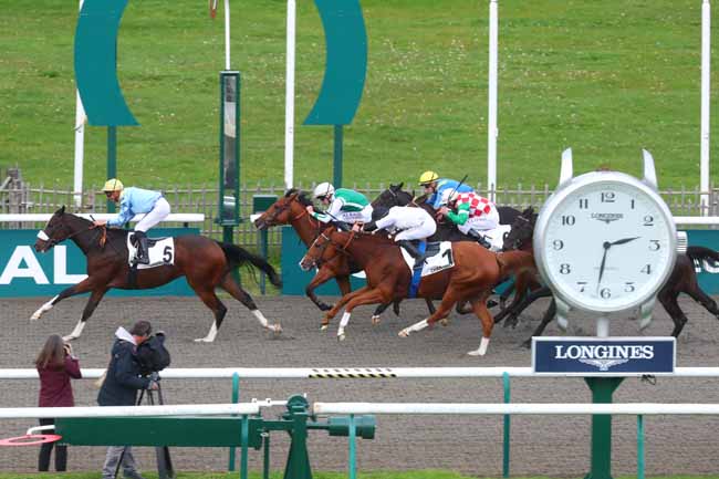 Photo d'arrivée de la course pmu PRIX DE COYE à CHANTILLY le Mardi 15 octobre 2024