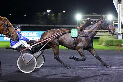 Photo d'arrivée de la course pmu PRIX ORIONIS à PARIS-VINCENNES le Vendredi 25 octobre 2024