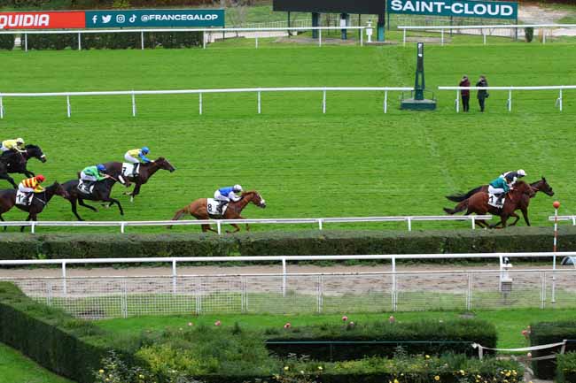 Photo d'arrivée de la course pmu PRIX DE JUZIERS à SAINT CLOUD le Vendredi 15 novembre 2024