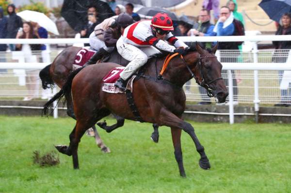 La photo de Tres Rock Women Arrivée Quinté+ PMU Prix de Tourgeville - Prix Robertet à Clairefontaine-Deauville