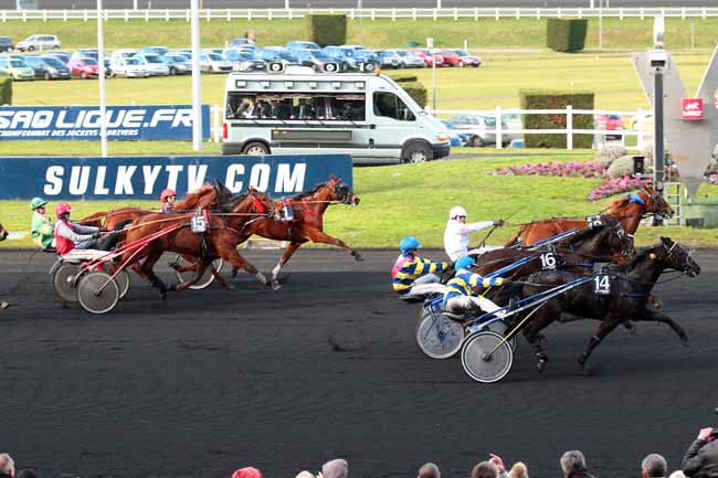Arrivée quinté pmu PRIX DE CHAMPTOCE à PARIS-VINCENNES