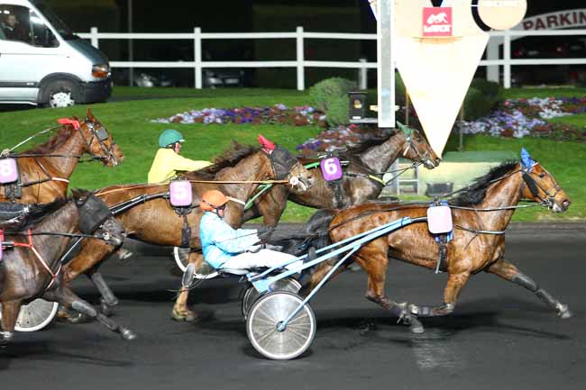 Arrivée quinté pmu PRIX AQUILA à PARIS-VINCENNES