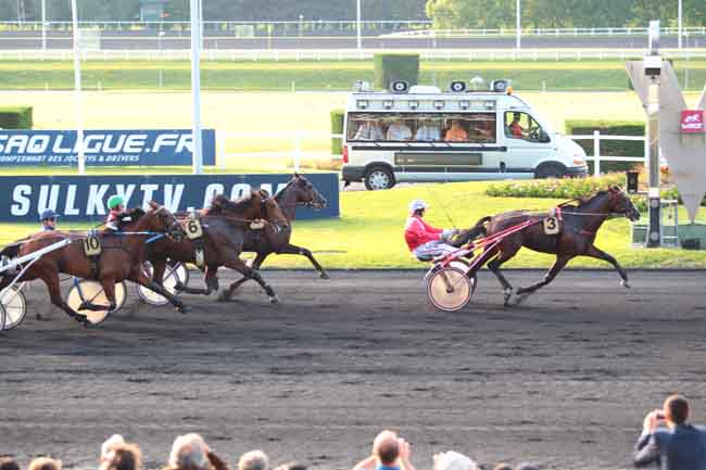 Arrivée quinté pmu PRIX TOLOSA à PARIS-VINCENNES