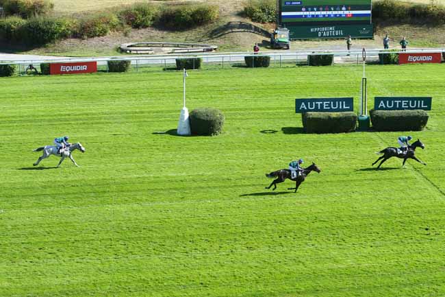 Photo d'arrivée de la course pmu PRIX KARGAL à AUTEUIL le Mardi 22 septembre 2020